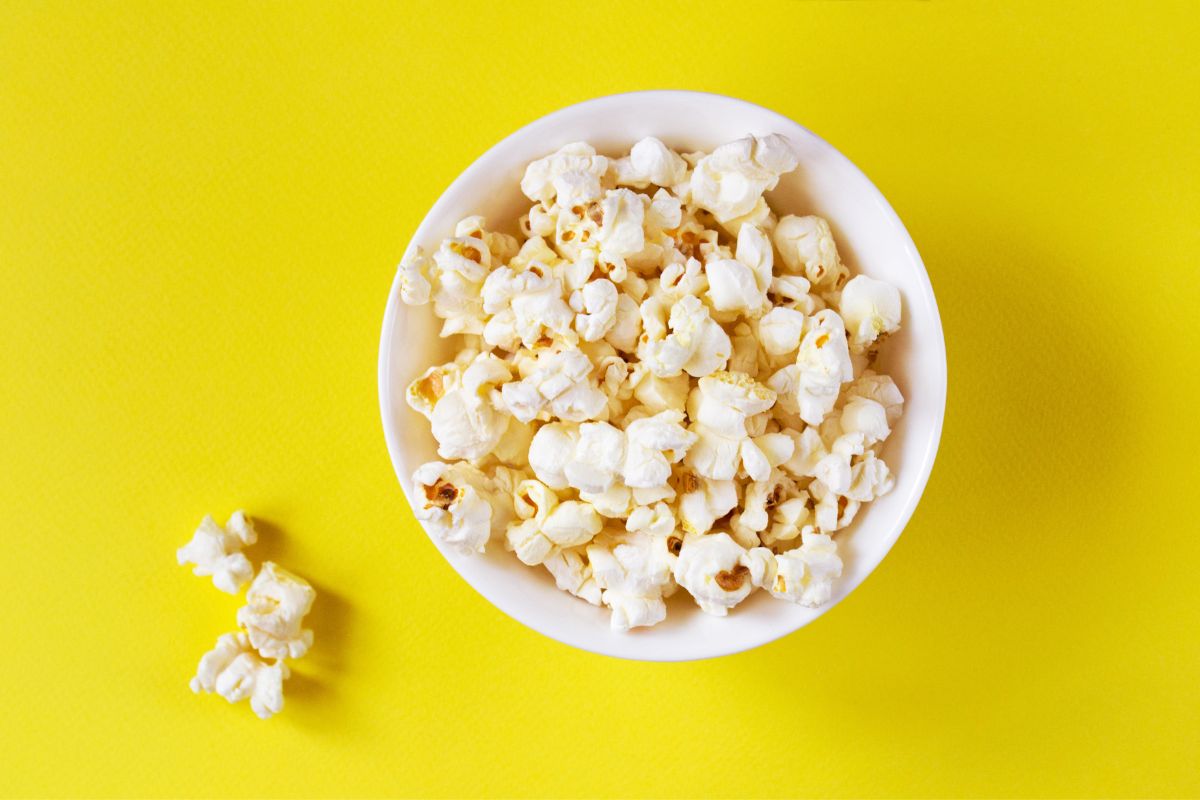 Vegan Popcorn Brands Guide